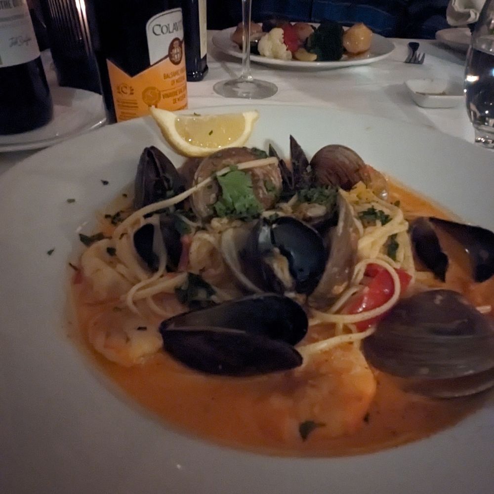 La Sauvagine - Linguini seafood - French Near Me - Montreal, Quebec La Sauvagine - Linguini seafood - French Near Me - Montreal, Quebec