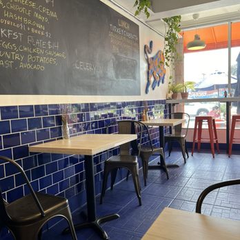 Little Miss Cafe - Inside - Cafes Near Me - Los Angeles, California Little Miss Cafe - Inside - Cafes Near Me - Los Angeles, California