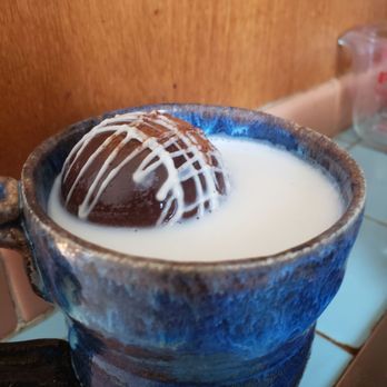 Sprinkle Me Sweets - Hot cocoa bomb in dolce cinnamon flavor - Candy Stores Near Me