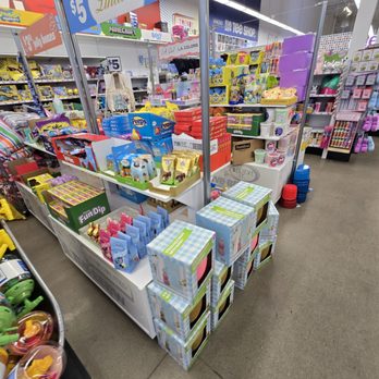 Five Below - Discount Store Near Me - Chantilly, Virginia