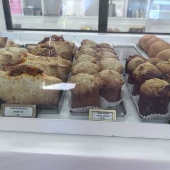 Mille Fete - Delishness - Bakeries Near Me - Honolulu, Hawaii
