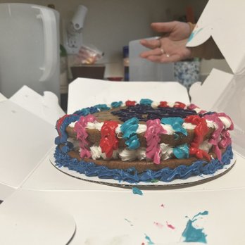 Baskin Robbins - a birthday cake in a box - Ice Cream & Frozen Yogurt Near Me - Oklahoma City, Oklahoma