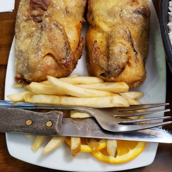 Max's Restaurant - Seattle - Max's fried chicken - Filipino Near Me - Tukwila, Washington Max's Restaurant - Seattle - Max's fried chicken - Filipino Near Me - Tukwila, Washington