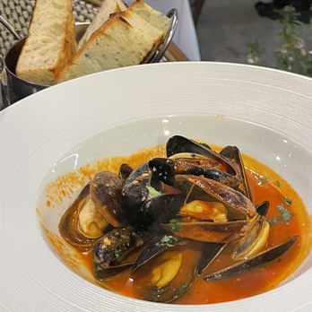 Urban Press Winery & Restaurant - CLAMS & MUSSELS. - Wine Bars Near Me - Burbank, California Urban Press Winery & Restaurant - CLAMS & MUSSELS. - Wine Bars Near Me - Burbank, California