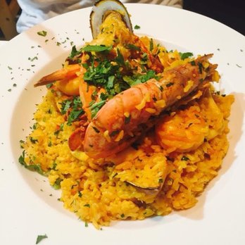 Cabo Blanco Restaurant - Arroz con mariscos - Cuban Near Me - Fort Lauderdale, Florida