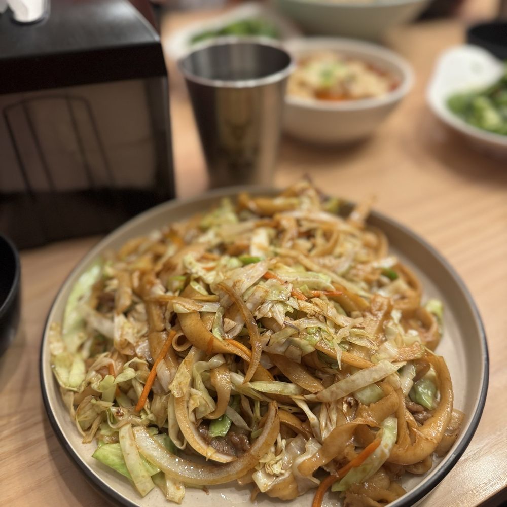 Ox 9 Lanzhou Handpulled Noodles - Beef Chow Mein - Noodles Near Me - San Mateo, California