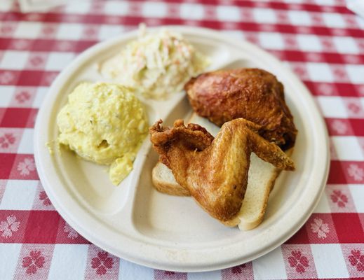Gus's World Famous Fried Chicken by null