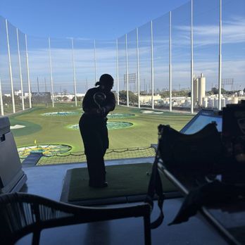 Topgolf - The Lady Swing - Golf Near Me - El Segundo, California Topgolf - The Lady Swing - Golf Near Me - El Segundo, California