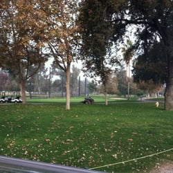 Valley Oaks Golf Course - Putting green
