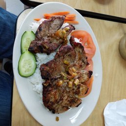 Grilled pork chop with rice