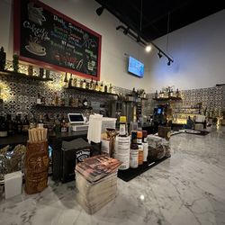 Llama Lips Restaurant - Bar Seating