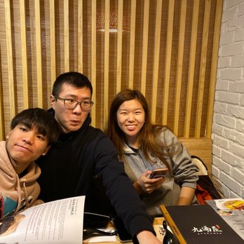 Kyuramen - Flushing - Eating with friends - Ramen Near Me - Flushing, New York Kyuramen - Flushing - Eating with friends - Ramen Near Me - Flushing, New York