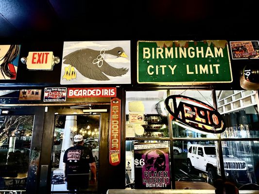 Black Market Bar+Grill (280) by null