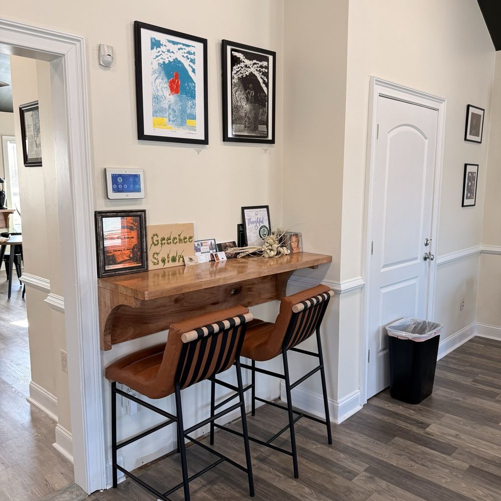 The Washington Cafe Logo