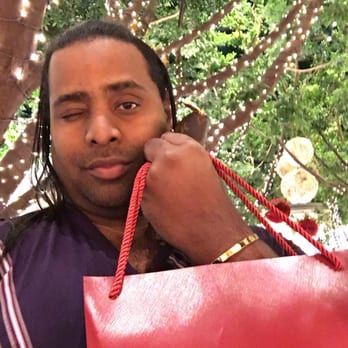 Cartier - After my visit to Cartier at The Wynn! don't know why I closed my eye but I did lol. - Jewelry Near Me - Las Vegas, Nevada Cartier - After my visit to Cartier at The Wynn! don't know why I closed my eye but I did lol. - Jewelry Near Me - Las Vegas, Nevada
