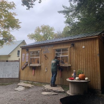 Balthazar's Ice Shack - Ice Cream & Frozen Yogurt Near Me - Goshen, New Hampshire