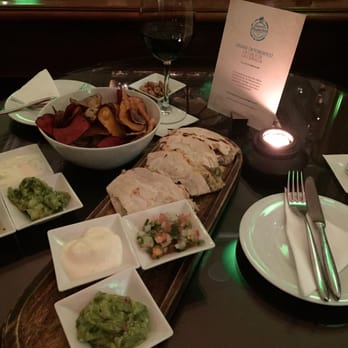 Duke's Bar - Para compartir y disfrutar - Bars Near Me - Santiago, RM Duke's Bar - Para compartir y disfrutar - Bars Near Me - Santiago, RM