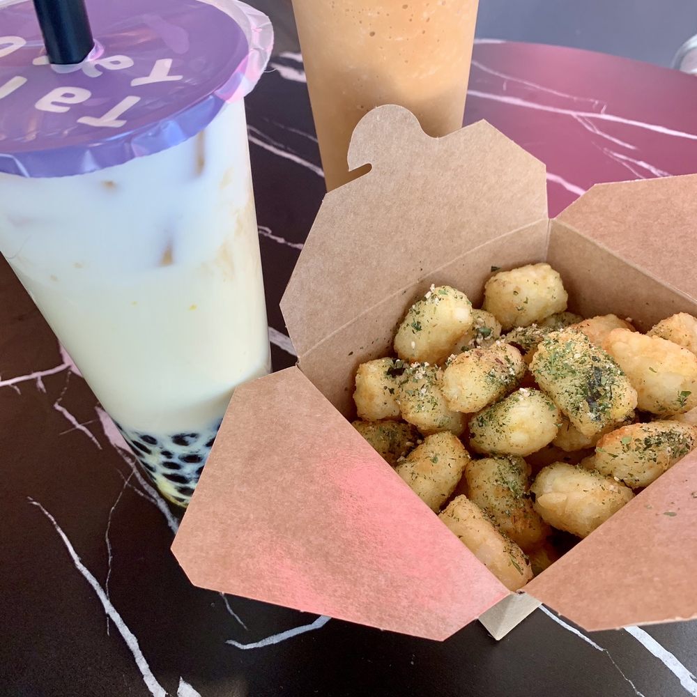 Mango Fresh Milk with Boba, Thai Milkshakes & Seaweed Tater Tots Mango Fresh Milk with Boba, Thai Milkshakes & Seaweed Tater Tots