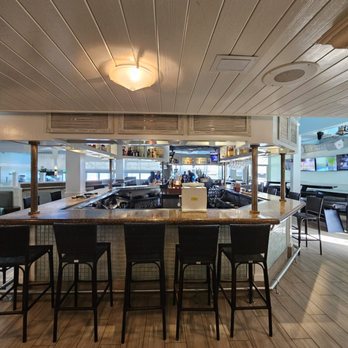 JB's on the Beach - Dining area - Seafood Near Me - Deerfield Beach, Florida