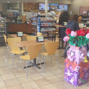 MAPCO Mart - overlook  Krispy krunchy Chicken coffee bar the front part of the store with a nice seating area are you listening QuikTrip? lol - Convenience Stores Near Me - Pleasant View, Tennessee