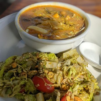 Burma Superstar - tea leaf salad and samosa soup lunch combo - Burmese Near Me - Alameda, California