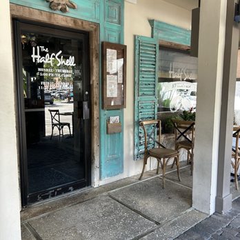 The Half Shell - Outside - Seafood Near Me - Saint Simons Island, Georgia