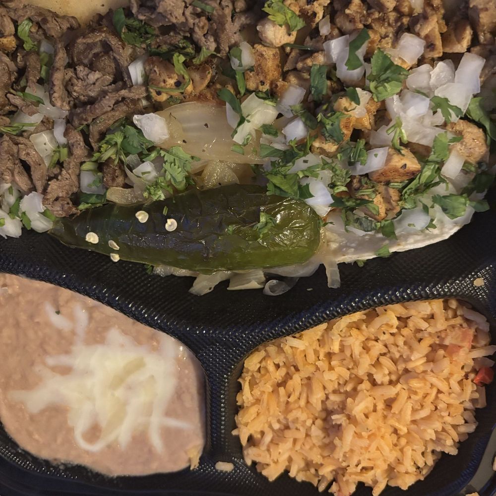 La Fisheria - Chicken and steak tacos with rice and beans - Seafood Near Me - Pueblo, Colorado La Fisheria - Chicken and steak tacos with rice and beans - Seafood Near Me - Pueblo, Colorado