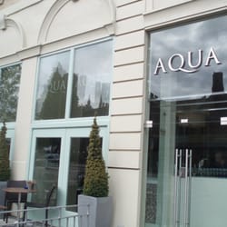 Aqua Bar & Restaurant