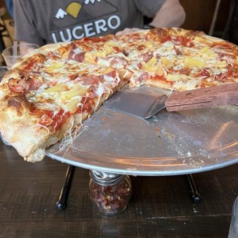 Kechy Pizza - Hawaiian Pizza - Pizza Near Me - Baltimore, Maryland