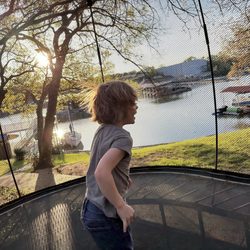 Play Outdoors Texas - Jumbo trampoline