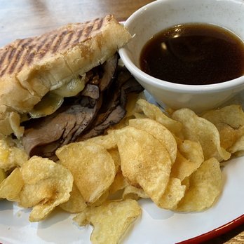 Later Alligator - 7- Stars (French Dip) with au jus - New American Near Me - Wheeling, West Virginia