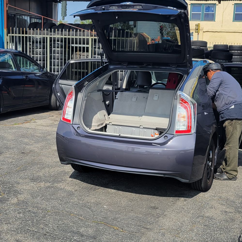 Prius Hybrid Battery Auto Repair - Auto Repair Near Me - Long Beach, California Prius Hybrid Battery Auto Repair - Auto Repair Near Me - Long Beach, California