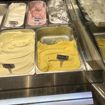 Canarino Gelato - Four sorbetto options - Ice Cream & Frozen Yogurt Near Me - Edmonds, Washington Canarino Gelato - Four sorbetto options - Ice Cream & Frozen Yogurt Near Me - Edmonds, Washington