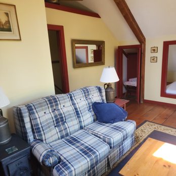 Benjamin Prescott Inn - Hotels Near Me - Jaffrey, New Hampshire