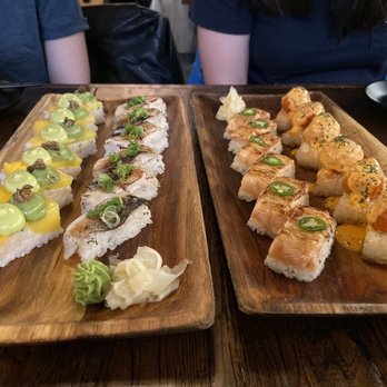 Green Leaf Cafe - Aburi - Sushi Bars Near Me - Burnaby, British Columbia