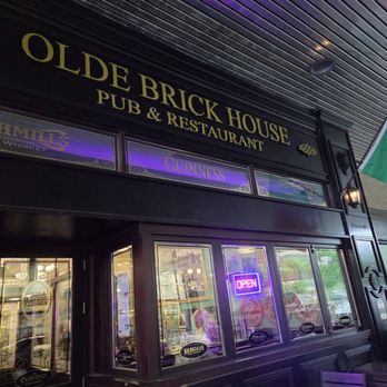 Olde Brick House - Outside - Irish Near Me - Rochester, Minnesota Olde Brick House - Outside - Irish Near Me - Rochester, Minnesota