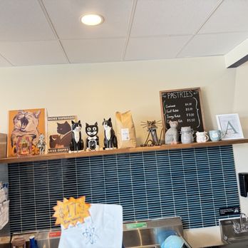 Fancy Cat Cafe - Coffee & Tea Near Me - Southaven, Mississippi