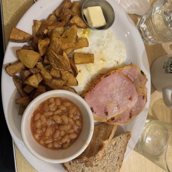 The Senator - Eggs, Beans, Peameal Bacon - Breakfast & Brunch Near Me - Toronto, Ontario