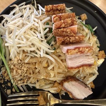 Manaao - Deep fried pork belly Pad Thai - Thai Near Me - Tustin, California Manaao - Deep fried pork belly Pad Thai - Thai Near Me - Tustin, California
