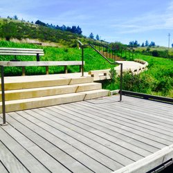 Audrey's Way at Mindego Gateway - Seating area.