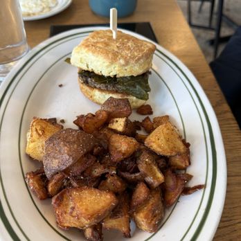 Wise County Biscuits - Fried potatoes - Food Stands Near Me - Pittsburgh, Pennsylvania