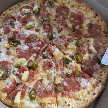 Pizza Boli's - Pepperoni, pineapples, jalapeño, ham pizza - Pizza Near Me - Woodbridge, Virginia