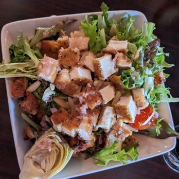 Dempsey's Burger Pub - Small House salad with added (extra $( crispy chicken) - Burgers Near Me - Lawrence, Kansas
