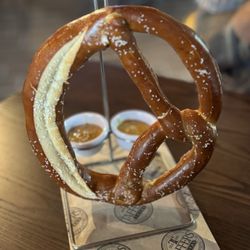 Taffer’s Tavern Orlando - "Hot Tavern Pretzel"