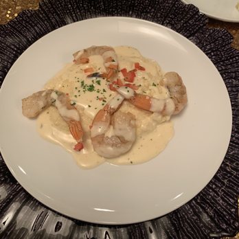 Direct Elite Chef Services - Shrimp and grits - Personal Chefs Near Me - Atlanta, Georgia Direct Elite Chef Services - Shrimp and grits - Personal Chefs Near Me - Atlanta, Georgia