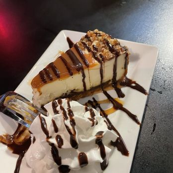 Crave Grille - Turtle Cheesecake - American Near Me - Vancouver, Washington