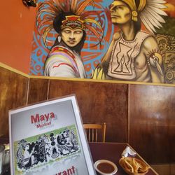Maya Mexican Restaurant - Chips and salsa