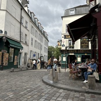 Le Tire-Bouchon - View from outside tables. - Creperies Near Me - Paris, 75 Le Tire-Bouchon - View from outside tables. - Creperies Near Me - Paris, 75