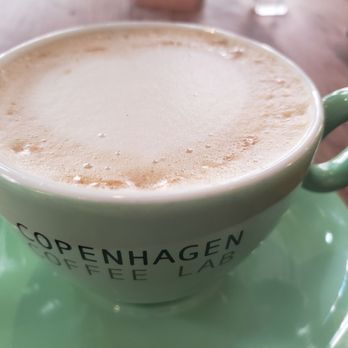 Copenhagen Coffee Lab & Bakery - Chai latte with oat milk - Coffee & Tea Near Me - Lisbon, 11