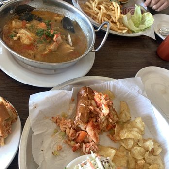 Sam's Chowder House - Seafood Near Me - Half Moon Bay, California